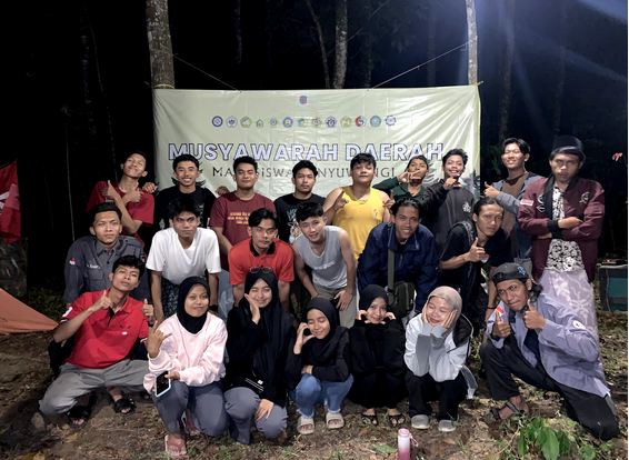 Bertempat di Pinus Camp Songgon, Musyawarah Daerah Forum Mahasiswa Banyuwangi Sukses Digelar Forum Mahasiswa Banyuwangi