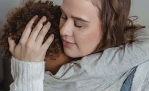 5 Cara Menegur Anak yang Baik