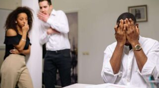 5 Penyebab Orang Lain Malas Berbicara Denganmu