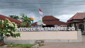 Pelayanan Publik di Desa Tapanrejo Dikeluhkan Warga