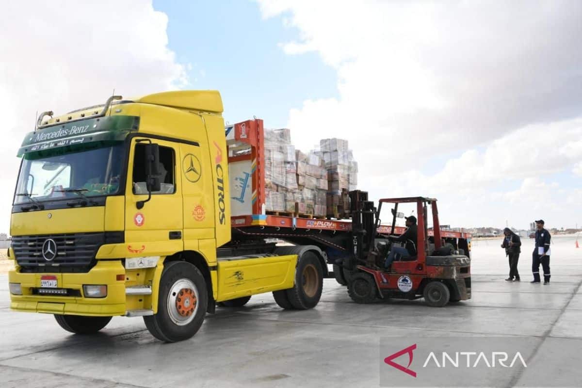 Pertimbangkan Keamanan, PBB Tegaskan Penundaan Pengiriman Bantuan ke Gaza 11 "PBB Mempertimbangkan Keamanan Sebelum Mengirim Bantuan ke Gaza"