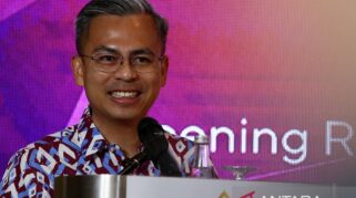 Menteri Malaysia Mengeluarkan Kode Etik Terbaru untuk Wartawan demi Meningkatkan Mutu Komunikasi