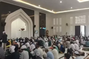 Masjid Nurul Musthofa Center Dipadati Ribuan Pelayat, Habib Hasan Dihormati dengan Sambutan Meriah
