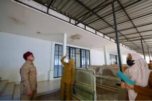 Bupati Ipuk Tinjau Lokasi Tempat Relokasi Pasar Banyuwangi