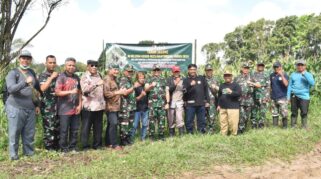 Dandim 0825/Banyuwangi Kunjungi Posramil Licin dan Tinjau Lokasi Penanaman Jagung untuk Program Ketahanan Pangan Nasional di Banyuwangi