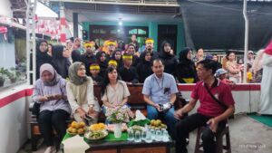 Antusiasme Warga Desa Gladag Sambut Lomba Gapura dan Kebersihan Dusun dalam Rangka HUT Kemerdekaan RI ke-79 di Banyuwangi