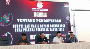 KPU Gelar Sosialisasi pendaftaran calon bupati dan calon wakil bupati Banyuwangi 2024