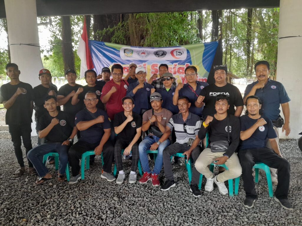 Aksi Sosial FRB, FOSDA Dan KDS Gelar Santunan dan Pemeriksaan Kesehatan Gratis Bagi Warga Rogojampi