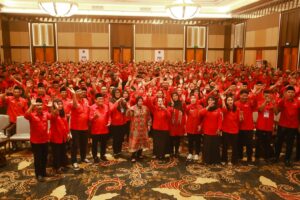 Anggota DPR RI Sonny T. Danaparamita Hadiri Rakercabsus PDI Perjuangan di Banyuwangi di Banyuwangi