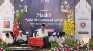 Foto kegiatan SMK PGRI Rogojampi gelar maulid nabi muhammad saw (alx - MediaKampungCom)