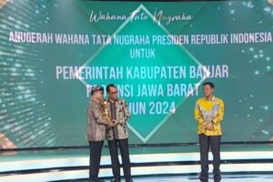 Banyuwangi Raih Penghargaan Hub Award dan Wahana Tata Nugraha 2024