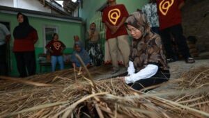 Budi Hartono Sukses Bisnis Rumput Ilalang