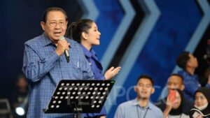 AHY Raih Doktor, Sang Ayah: Tak Ada Intervensi