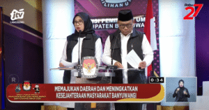Ipuk Fiestiandani dalam debat publik Pilkada Banyuwangi 2024