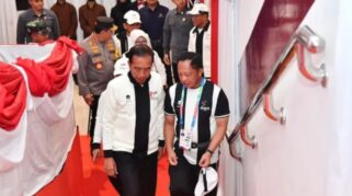 Mendagri Tito Karnavian Bersama Presiden Joko Widodo Hadir di acara Peparnas XVII Solo