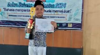 Mohamad Hafis Mahardika juara 2 lomba bercerita