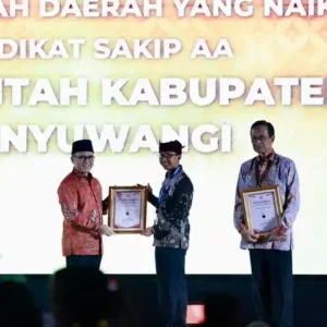 Kabupaten Banyuwangi menerima Penghargaan Sistem Akuntabilitas Kinerja Instansi Pemerintah (SAKIP) 2024