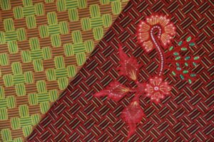 Kain batik dengan motif Gajah Oling khas Banyuwangi.