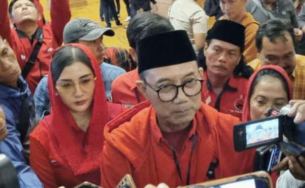 Wakil Ketua DPD PDIP Jatim dan Bendahara Tim Pemenangan Risma-Gus Hans menanggapi hasil survei LSI Denny JA.