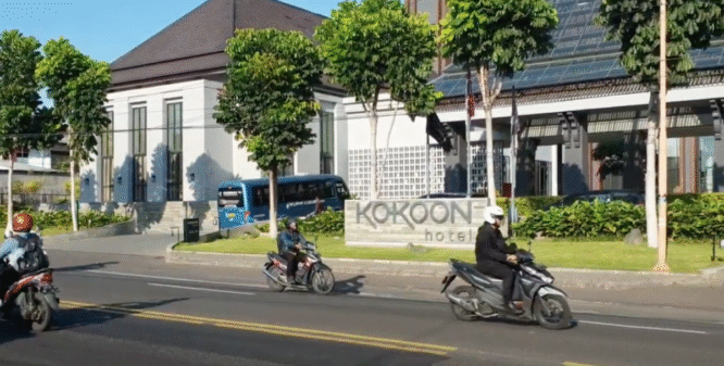 Tampak Depan Kokoon Hotel Banyuwangi