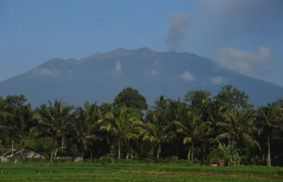 erupsi gunung raung