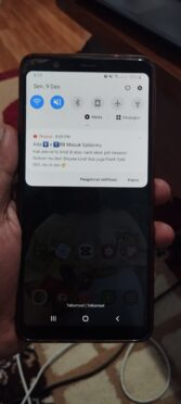 Iklan mengganggu di HP Android.