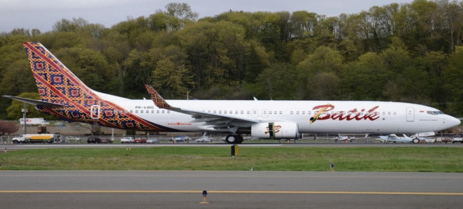 Pesawat Batik Air di Bandara Banyuwangi.