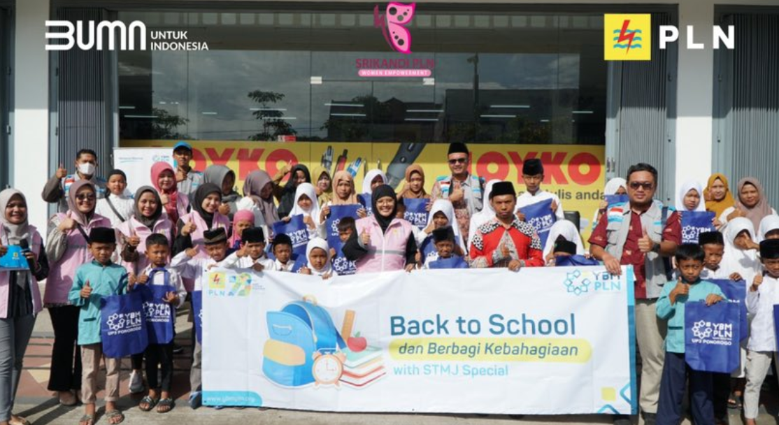 Aksi sosial Srikandi PLN.