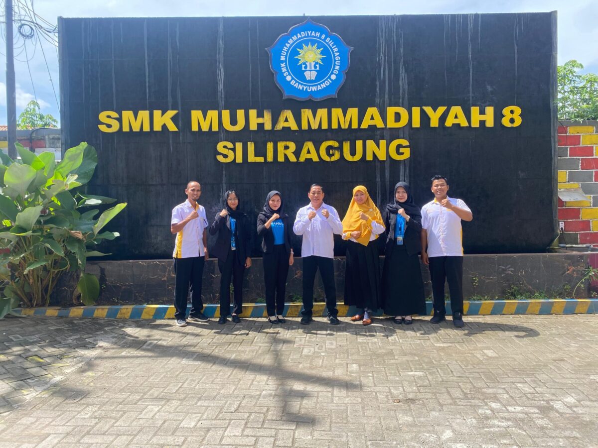 SMK Muhammadiyah 8 Siliragung Gelar Program Industri Mengajar Bersama Gamelab, Tingkatkan Keterampilan Siswa Peserta program industri mengajar di SMK Muhammadiyah 8 Siliragung