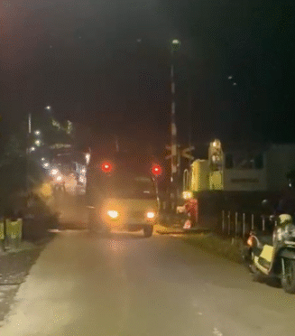 Kondisi perlintasan sebelum tabrakan KA Pandanwangi vs Truk
