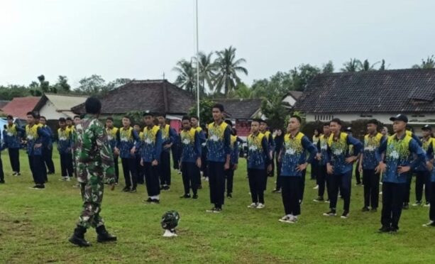 Siswa smk muhammadiyah 8 siliragung ikuti bintalsik