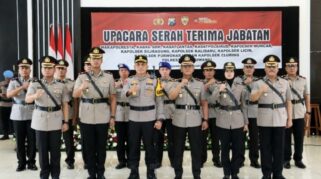 Upacara serah terima jabatan polresta banyuwangi