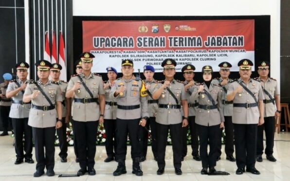Upacara serah terima jabatan polresta banyuwangi