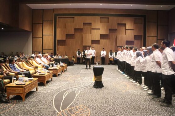 Kapolda Jatim Lantik Pengurus PBVSI Kabupaten Sidoarjo Masa Bhakti 2024-2028.