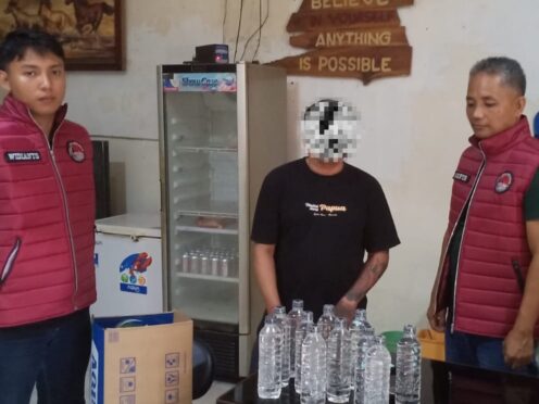 Polisi Gerebek Toko Penjual Miras di Banyuwangi