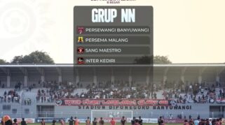 Tim Persewangi Banyuwangi beraksi di Stadion Diponegoro