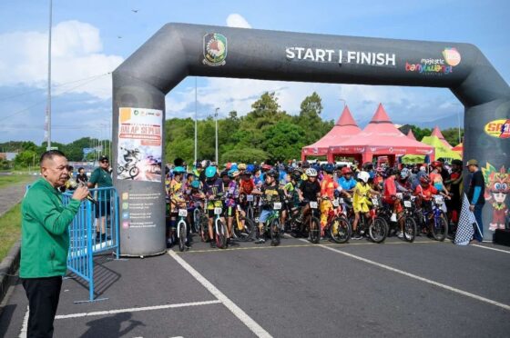 Pembalap Balap Sepeda di Kejurkab Banyuwangi 2025