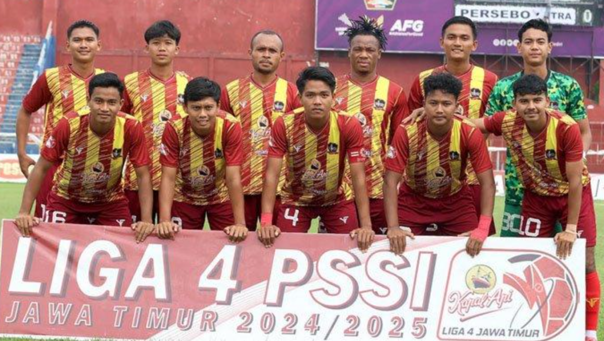 Pemain Inter Kediri berangkat menuju Stadion Diponegoro Banyuwangi