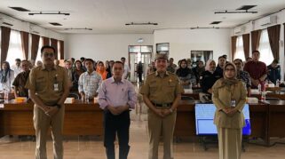 Rapat koordinasi layanan BPJS Kesehatan di Banyuwangi.