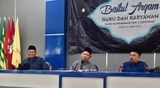 Suasana acara Baitul Arqam di SMK Muhammadiyah 2 Genteng, Banyuwangi.