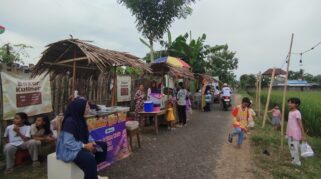 Kegiatan bazar kuliner ramadan di dusun lateng, desa gladag, Rogojampi.