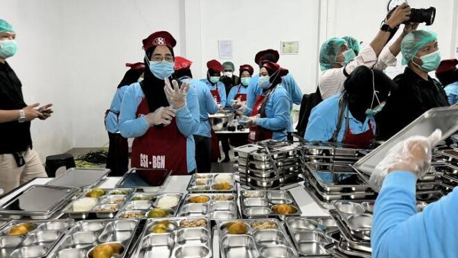 Suasana dapur umum MBG di Banyuwangi