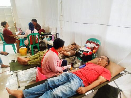 Klinik KDS Gandeng PMI Banyuwangi Gelar Donor Darah Triwulan