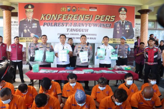 Kombes Pol Rama Samtama Putra, dalam konferensi pers Kasus Narkoba di halaman Mapolresta Banyuwangi