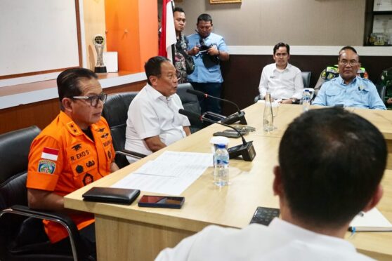 Tim SAR terus lakukan pencarian korban tenggelamnya KMP Tunu Pratama Jaya di Selat Bali