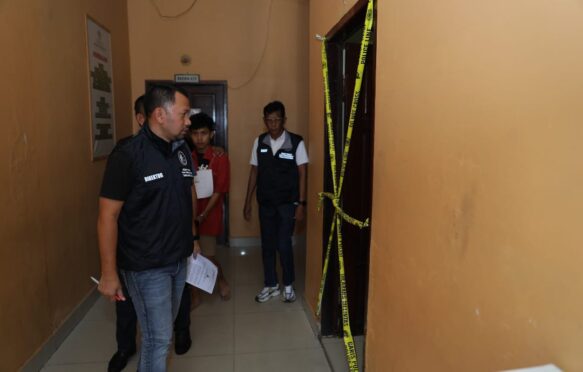 penutupan sejumlah tempat hiburan malam yang terbukti melanggar aturan di Medan