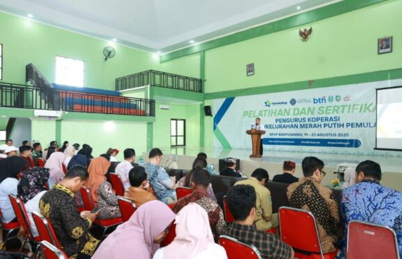 Banyuwangi Jadi Pilot Project Sertifikasi Pengurus Koperasi Merah Putih