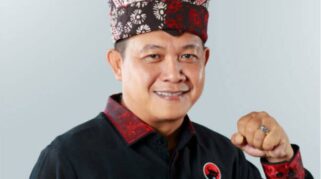 Sonny T Danaparamita Salurkan Ratusan Beasiswa PIP Aspirasi ke Pelajar