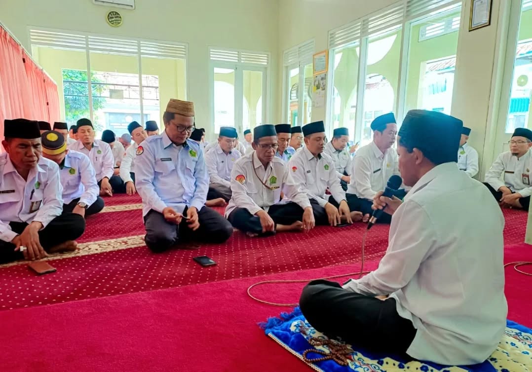 Sambut HUT RI ke-80, Kemenag Banyuwangi Lantunkan Shalawat Nariyah