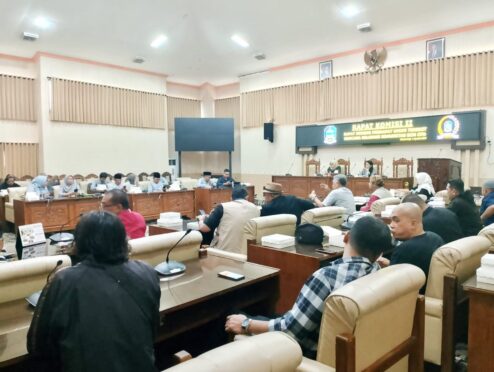 Rapat Dengar Pendapat Komisi II DPRD Banyuwangi bersama pengurus BCM CFD dan RKBK